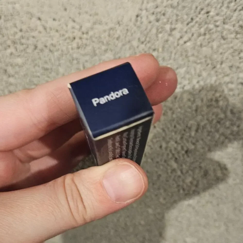 Luna by Luna Cosmetics Lip Crayon in Pandora